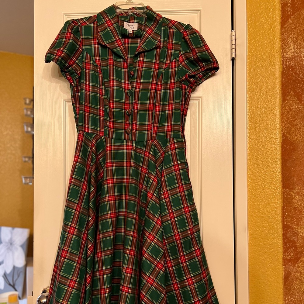 Magnolia Place Plaid Tartan Swing Dress Size Large